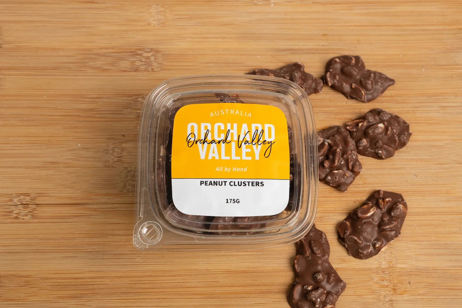 Chocolate Peanut Clusters 175g